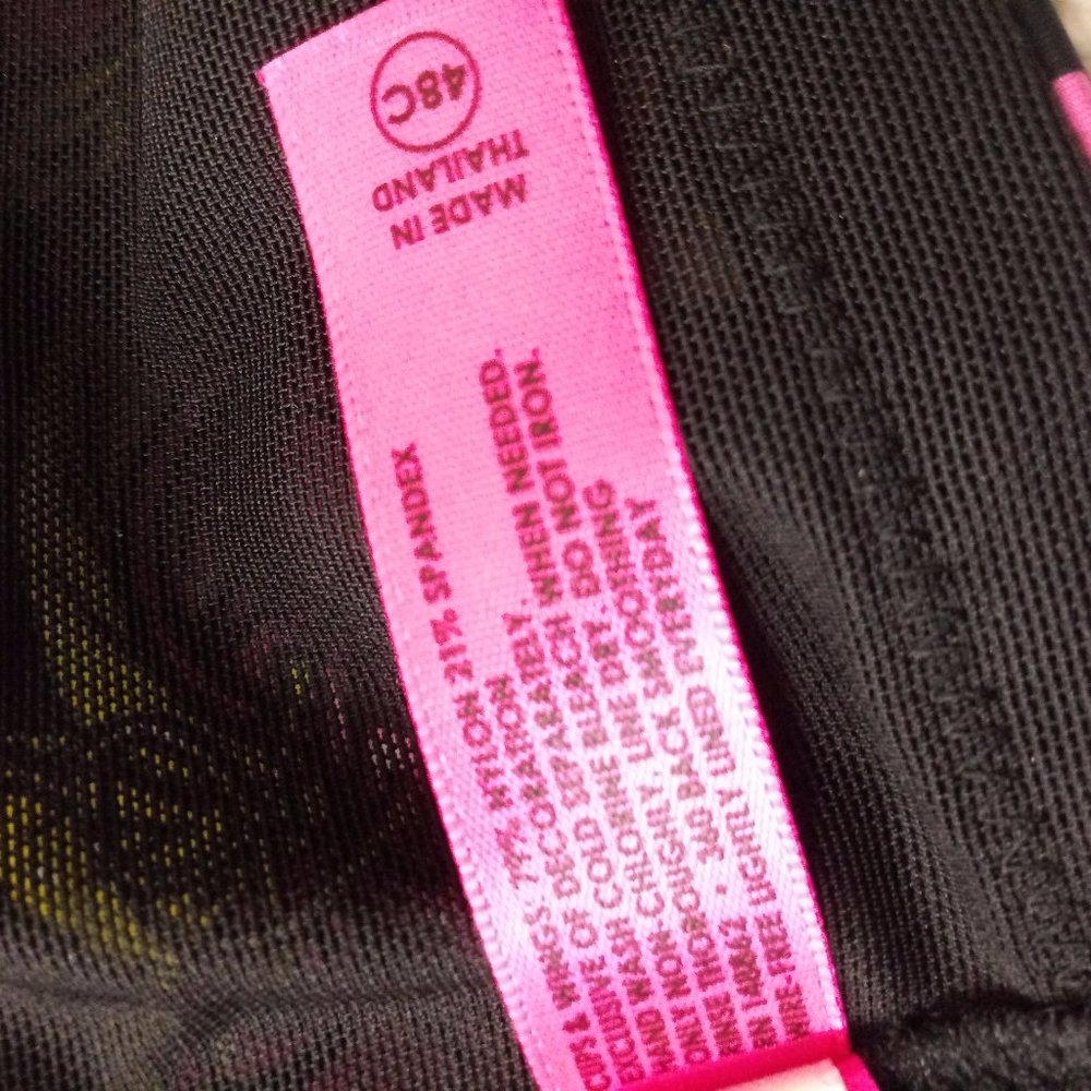 Torrid Black and Pink Cherry Print Bra - Picture 7 of 7